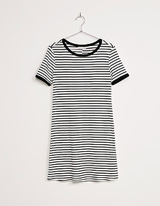Ribbed short sleeve dress with stripes